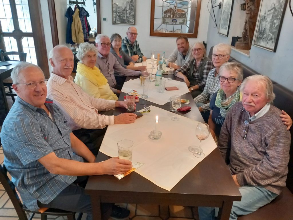 Mittagessen im Gasthaus „Im Kühlen Grund“